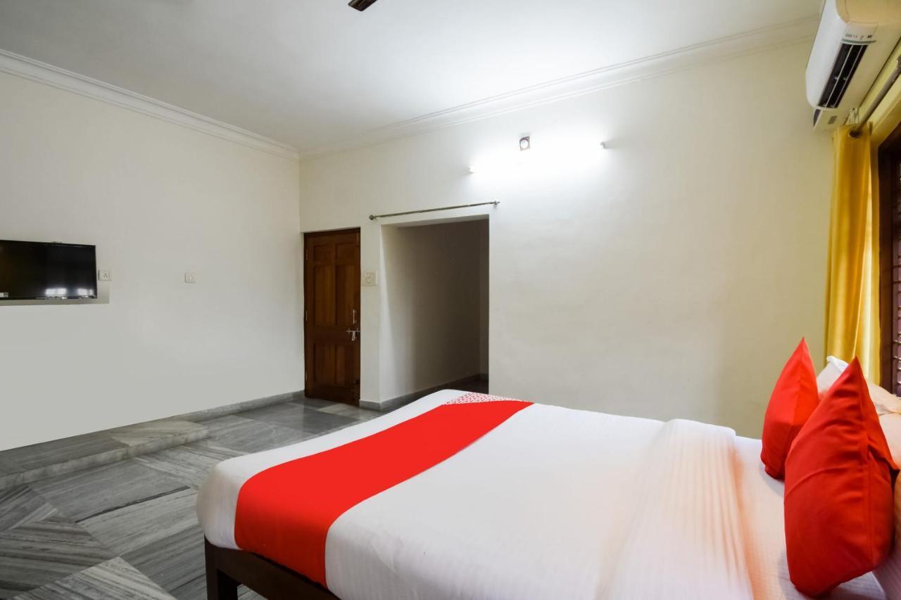 Hotel O Mks Inn Бхубанешвар Екстериор снимка